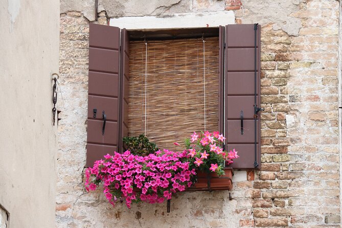 Small Group Tour Historical and Charming Venice Jewish Ghetto - Price and value: why $53.88 can feel fair here
