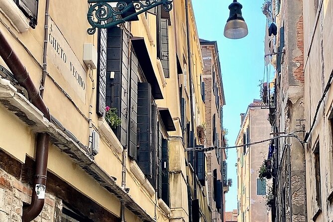 Small Group Tour Historical and Charming Venice Jewish Ghetto - Who should book this Jewish Ghetto walk?