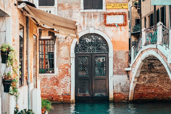 Small Group Tour to Venice departing from Abano Terme - Piazza San Marco, the long stop, and where Bridge of Sighs fits in
