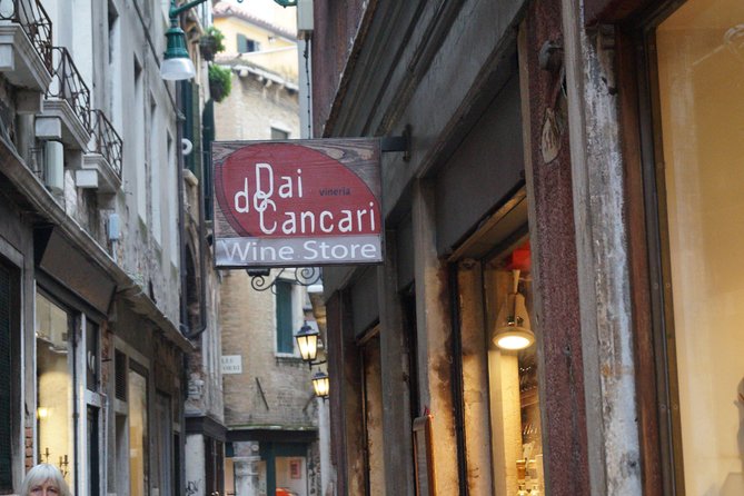 Sparkling Wine & Italian Prosecco Tasting in Venice - Using the Lesson After the Tasting, Ordering and Buying in Venice