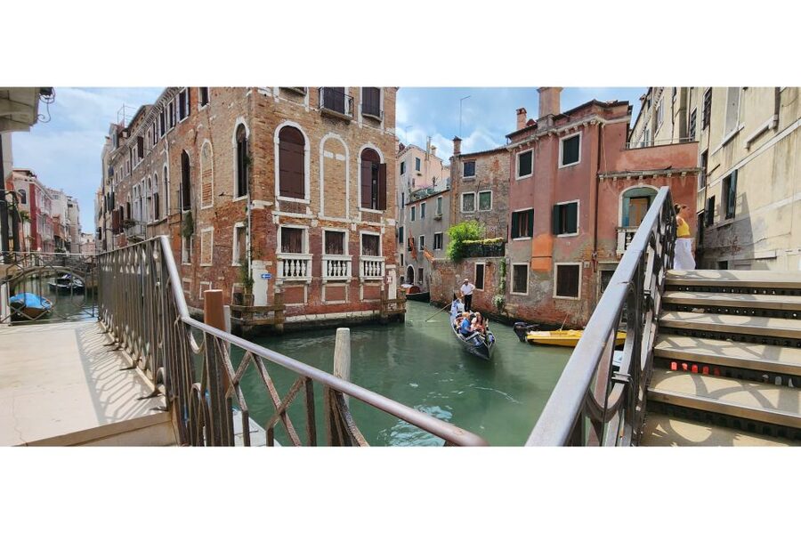 Spider-Man, The Tourist & all Movie Locations in Venice - Alessandro’s interactive games, and why they work in Venice