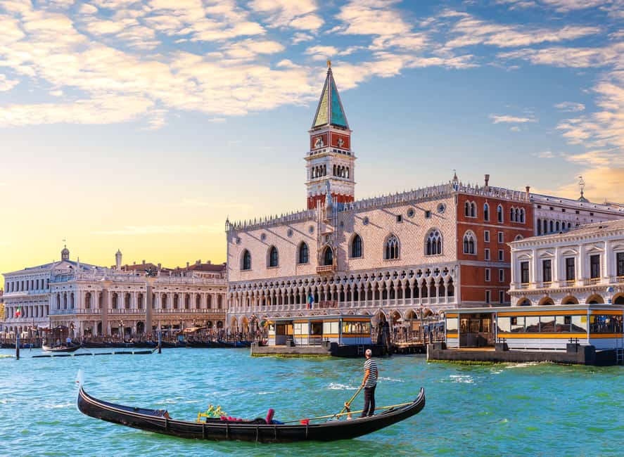 St Mark's Basilica and Doge's Palace Priority Entry Ticket - Planning your Basilica pace: audio guide comfort vs. live interpretation
