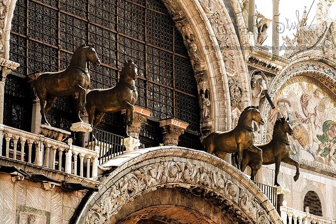 St Mark’s Basilica & Doge’s Palace Skip the Line - Semi-Private - Doge’s Palace: opulence outside, power and control inside