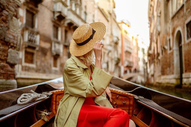 St. Mark’s Basilica Guided Tour with Venice Canals Gondola Ride - Key Things You’ll Notice on This St. Mark’s and Gondola Tour