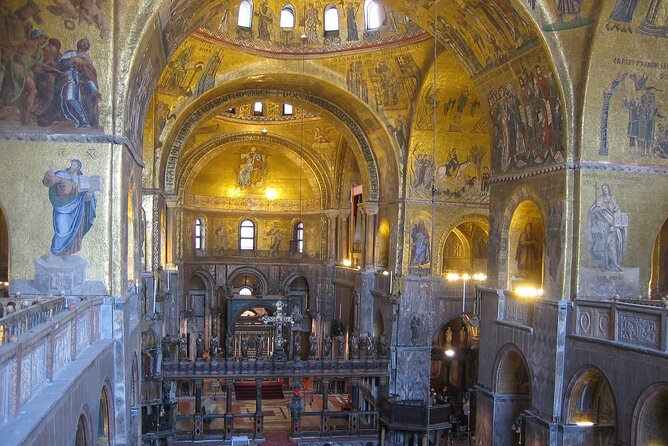 St. Mark's Cathedral Priority Guided Tour & History Gallery - Practical tips to make your visit smoother