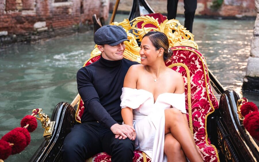 Stylish Photoshoots in Venice - Why a 1-Hour Venice Photoshoot Works Better Than “Just Take Pics”