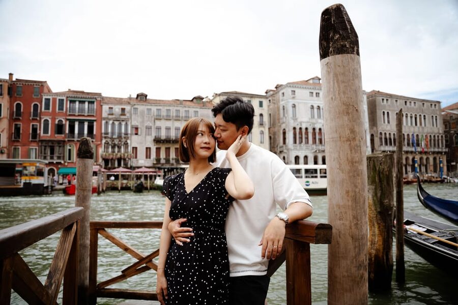 Stylish Photoshoots in Venice - Price Check: Is $71 Good Value in Venice?