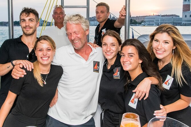 Sunset Jazz Catamaran Cruise with Aperitivo and Live Saxophone - Boat comfort, blankets, and the “cool it down” Venice problem