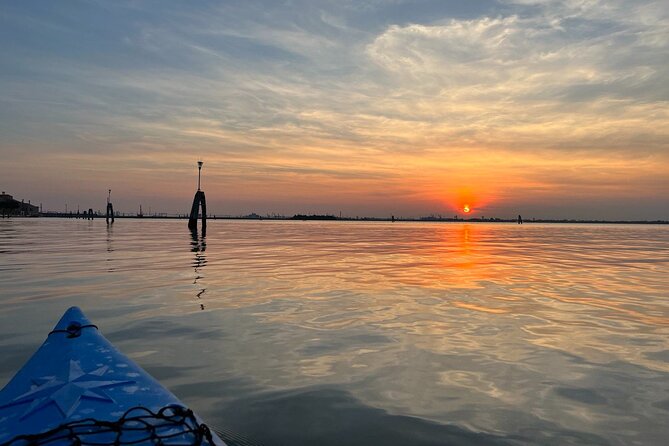 Sunset Kayak Tour in Venice: Discovering the City’s Canals - Safety, Fitness, and Real-World Water Conditions