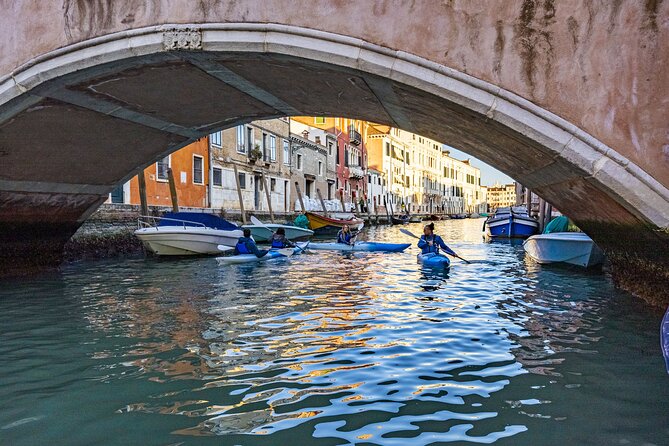 Sunset Kayak Tour in Venice: Discovering the City’s Canals - Who this sunset kayak tour is for (and who should skip it)