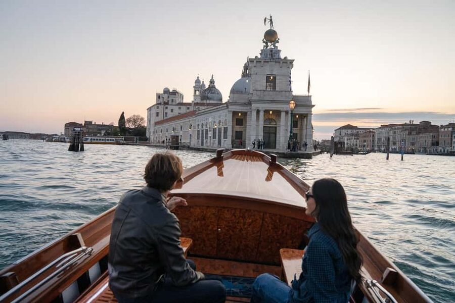 Sunset Serenity Cruise in the Venice Lagoon - 1 Hour on the Water: What “Private” and “Small Group” Really Mean