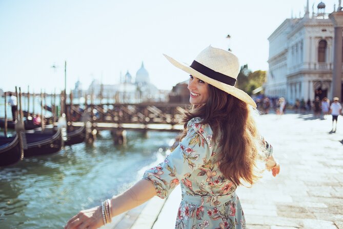 The Grand Canal & Rialto Bridge Private Photo Shoot - Piazza San Marco and Basilica di San Marco, guided so you do not lose time