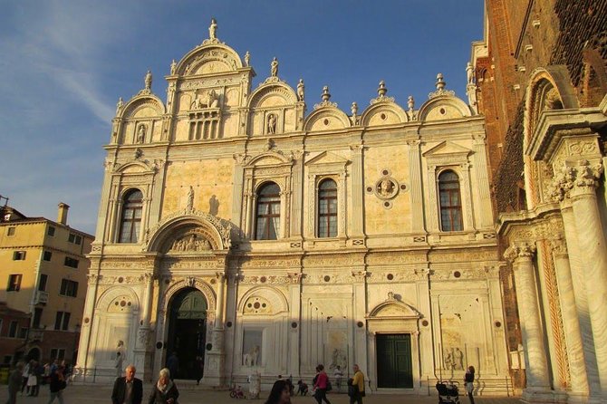 The Heart of Venice: A Self-Guided Audio Tour - La Fenice opera stories, from Rigoletto to La Traviata