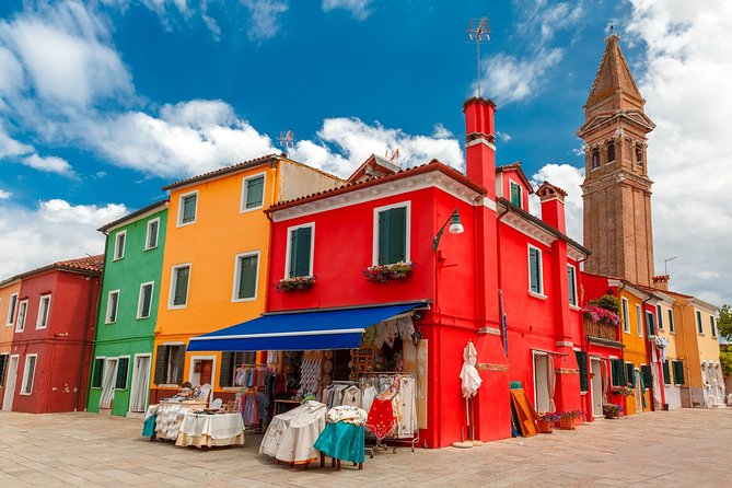 The Secret Corners of Burano - Stop in Burano: colorful houses with a reason
