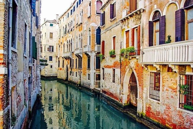 Tour of The Real Hidden Venice - Campo San Geremia, the quiet square with the funny side