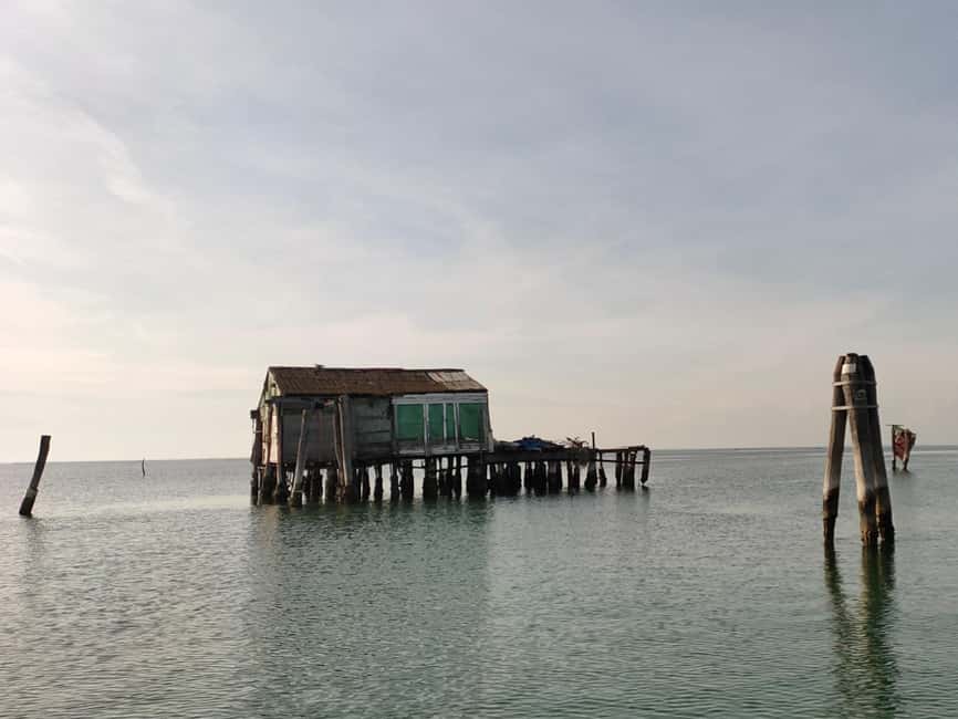 Tour to Pellestrina in a typical lagoon boat from Chioggia - What the guide adds: names, style, and safety focus