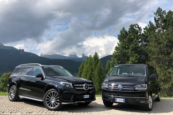 Transfer from Venice Marco Polo airport or Mestre station to Cortina d'Ampezzo - The minivan experience: comfort, Wi-Fi, and basic rules