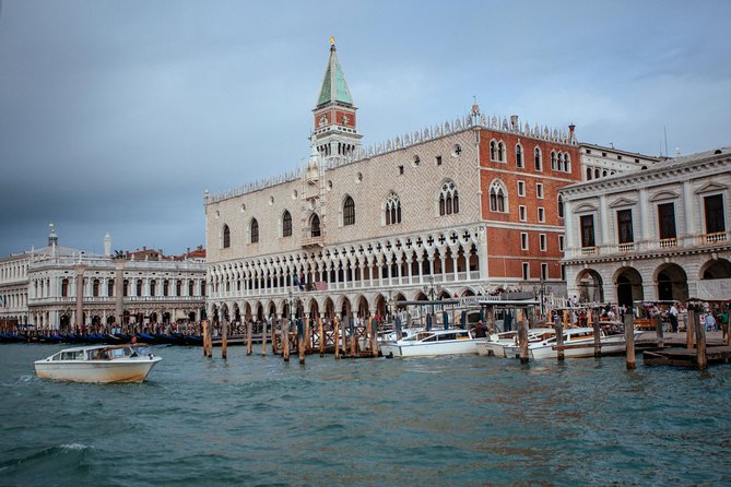 Treasures of Venice: Renaissance Era Private Tour - What Palazzo Grimani and Acqua Alta Bookshops add to the Renaissance picture