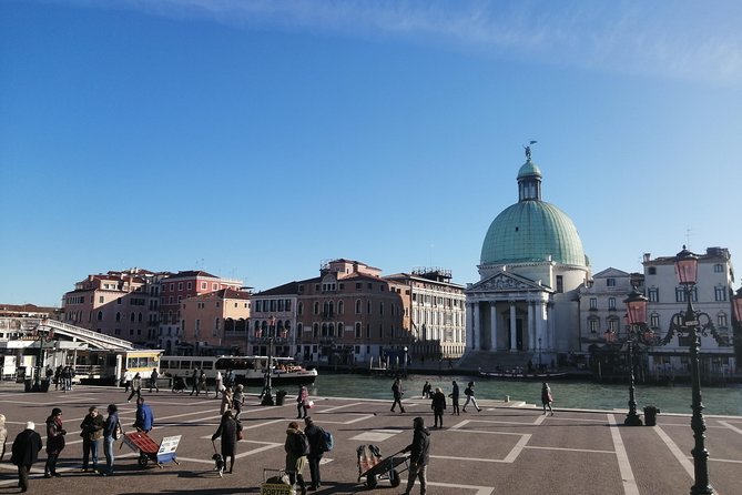 Venetian Cicchetti Street Food and Sightseeing Walking Tour - Fish Market Rules: When Your Food Tour Stops Change