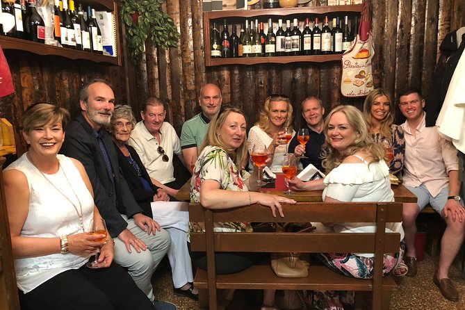 Venetian Food and Wine Tour with a Local - Entering Venice Through Cannaregio and the Jewish Ghetto