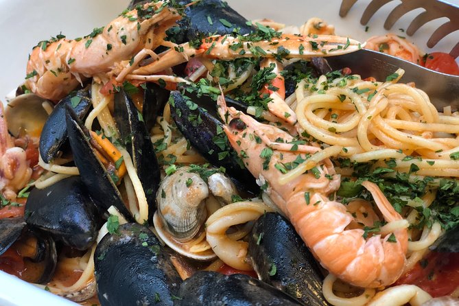 Venetian Food and Wine Tour with a Local - A Main Street Moment With a Secret You Actually Get