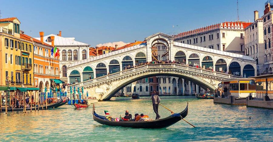 Venezia Audioguide - TravelMate app for your smartphone - Price and value of a 1095.5-day TravelMate pass
