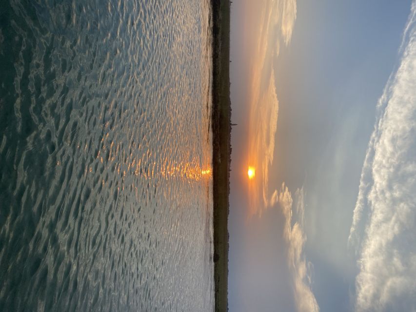 Venezia:Tour con aperitivo al tramonto - Aperitivo at Sunset: Prosecco on the Ghebo and a Boat-Relaxed Feel