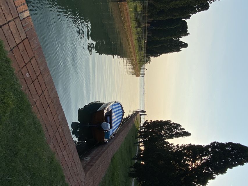 Venezia: Tour privato in Barca a Murano, Burano e Torcello - The boat itself: comfortable pace, captain skills, and traffic smarts