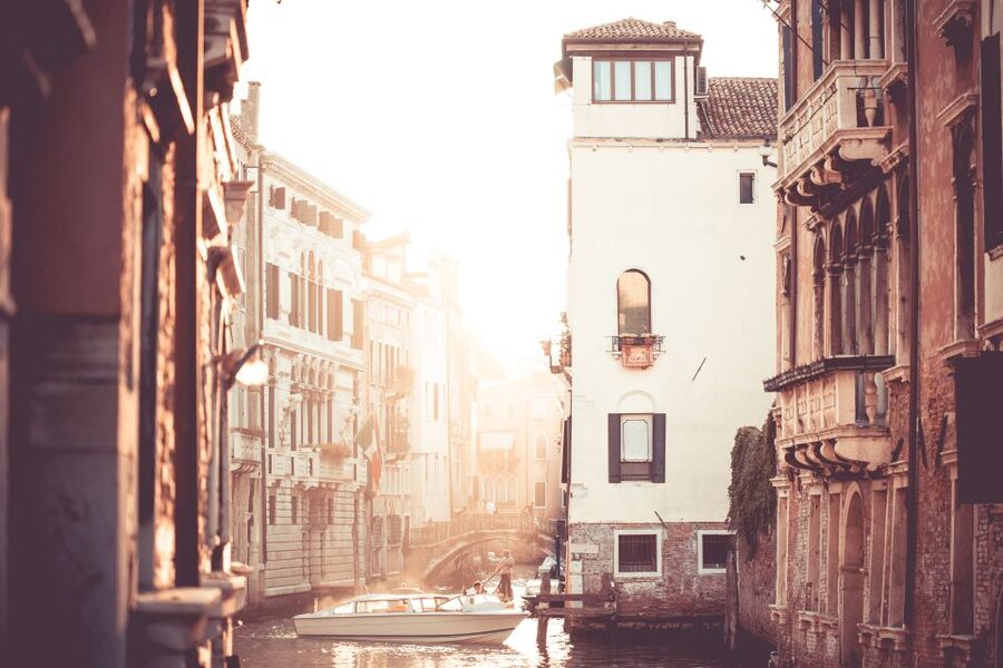 Venice: 1.5-Hour Wandering Around the City - Price and Value: What $41 Buys You in 90 Minutes