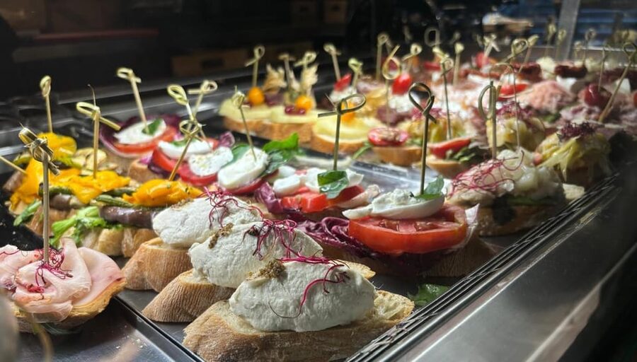 Venice: 10 shades of Cicchetti and Wine - Should you book this tour?