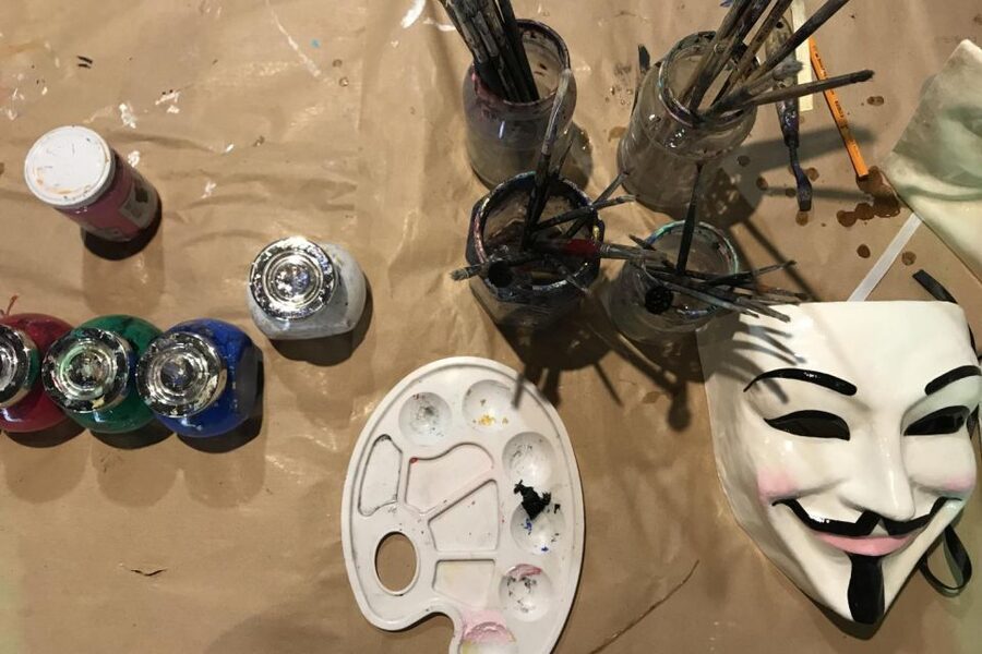 Venice: 2-Hour Masks & Puppets Tour for Children - The mask atelier: paint, choose, and take your Venetian creation home