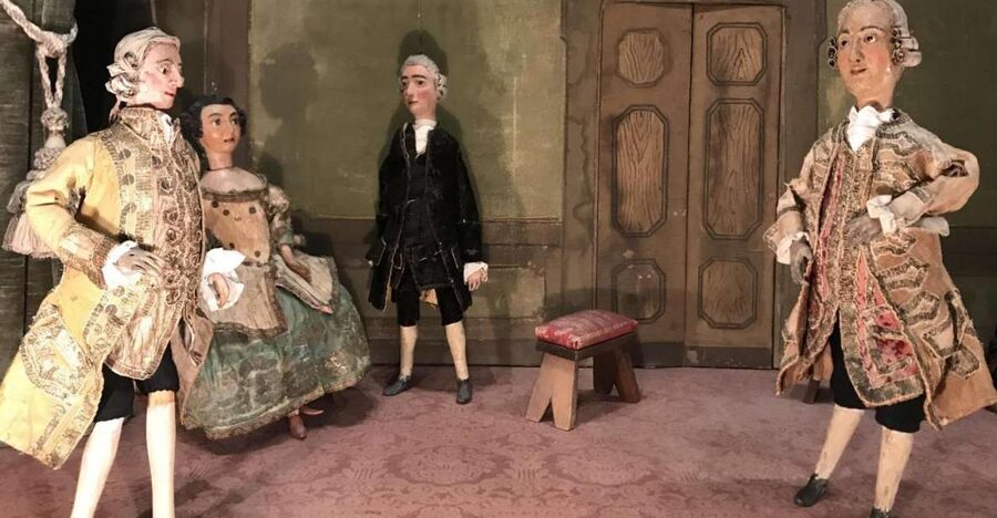 Venice: 2-Hour Masks & Puppets Tour for Children - The 18th-century puppet theatre and the Arlecchino scene