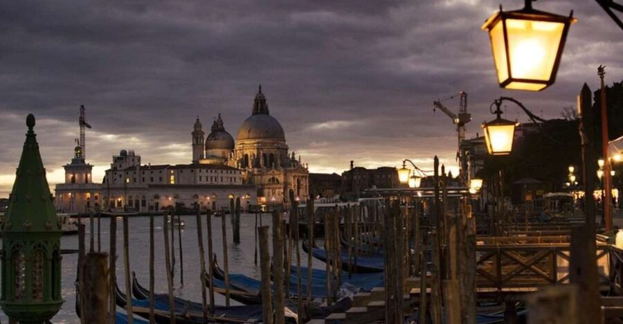 Venice: 2-Hour Private Walking Tour at Night - Key things I’d plan for