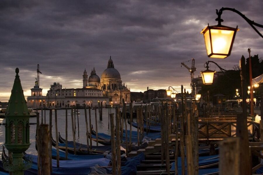 Venice: 2-Hour Private Walking Tour at Night - Meeting point by Palazzo Ducale: starting where the stories begin