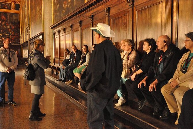 Venice 3,5 hrs tour: Doge's Palace, St Mark's and Hidden Gems - Teatro La Fenice Stop: A Short Look at Venice’s Opera Story