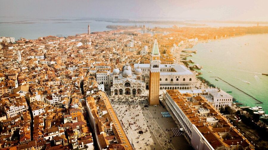 Venice: 4-Hour City Tour with Doge's Palace & Basilica Visit - St Mark’s Square first, then Castello for the real feel