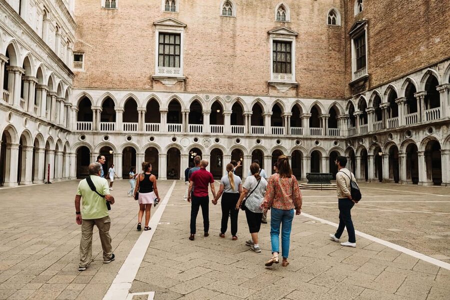 Venice: After-Hours St. Mark’s & Doge's Palace VIP Tour - The timing gap, tides, and how to plan your evening
