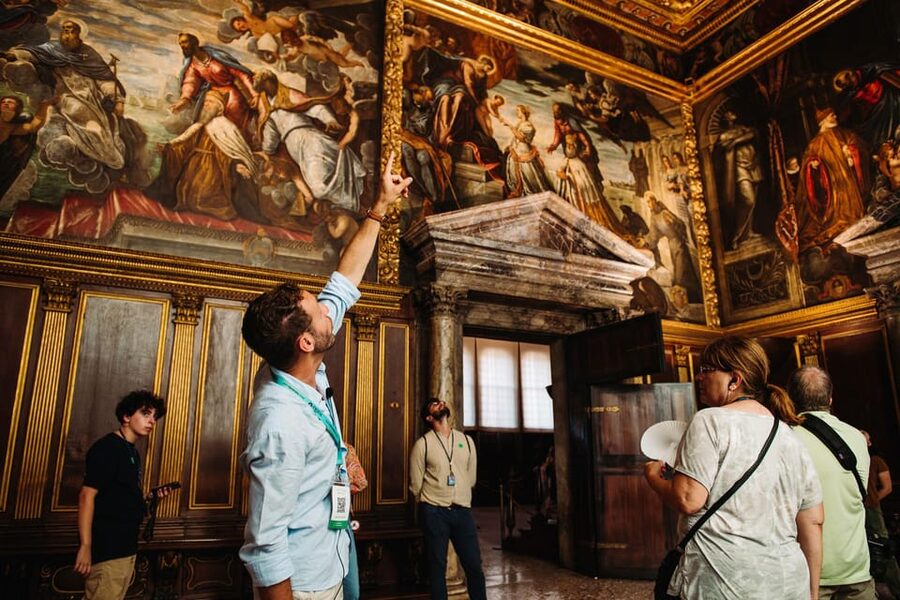 Venice: After-Hours St. Mark’s & Doge's Palace VIP Tour - Meeting at Museo Correr and stepping into the power center