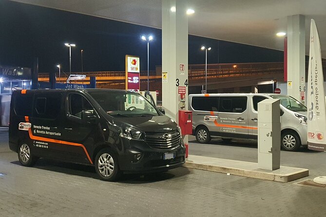 Venice Airport (VCE) to Venice (water boat included) - Arrival Private Transfer - The taxi plus water boat combo that saves your first evening