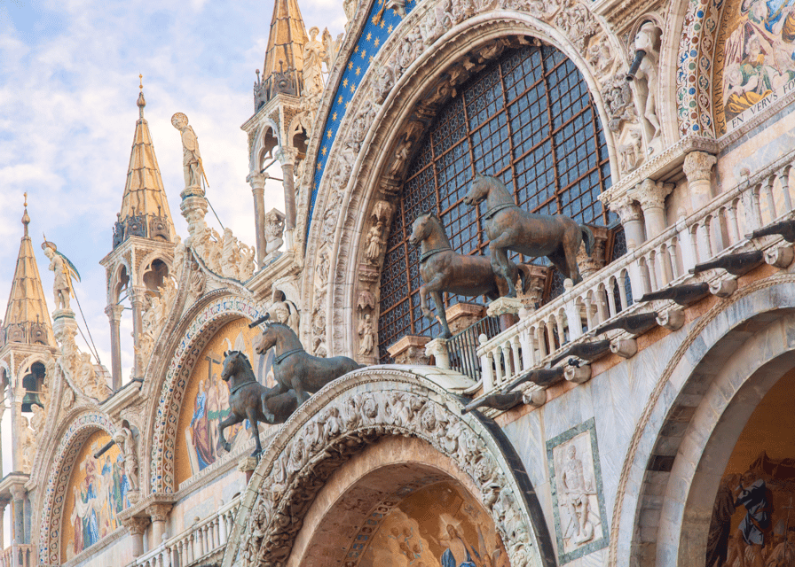 Venice: Basilica and Doge's Palace Priority Ticket and Tour - Don’t miss the art, and pace yourself with stairs in the hot season