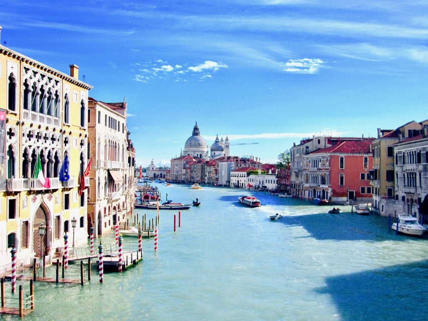 Venice: Basilica and Doge's Palace Tour with Gondola Ride - Gondola ride plan: what you see and what you do not