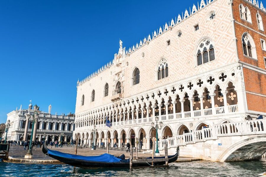 Venice: Basilica+ Doge's Palace+ Lagoon Islands-Guided Tour - Murano Glass Factory: The Live Demo Part You Should Watch Closely