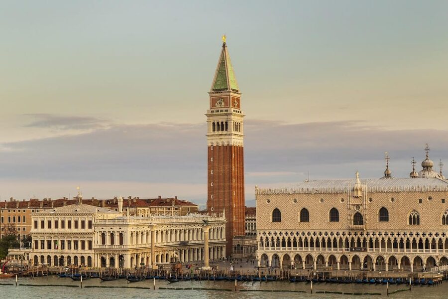 Venice: Basilica+ Doge's Palace+ Lagoon Islands-Guided Tour - Price and Value: Is This a Good Use of Your Venice Day?