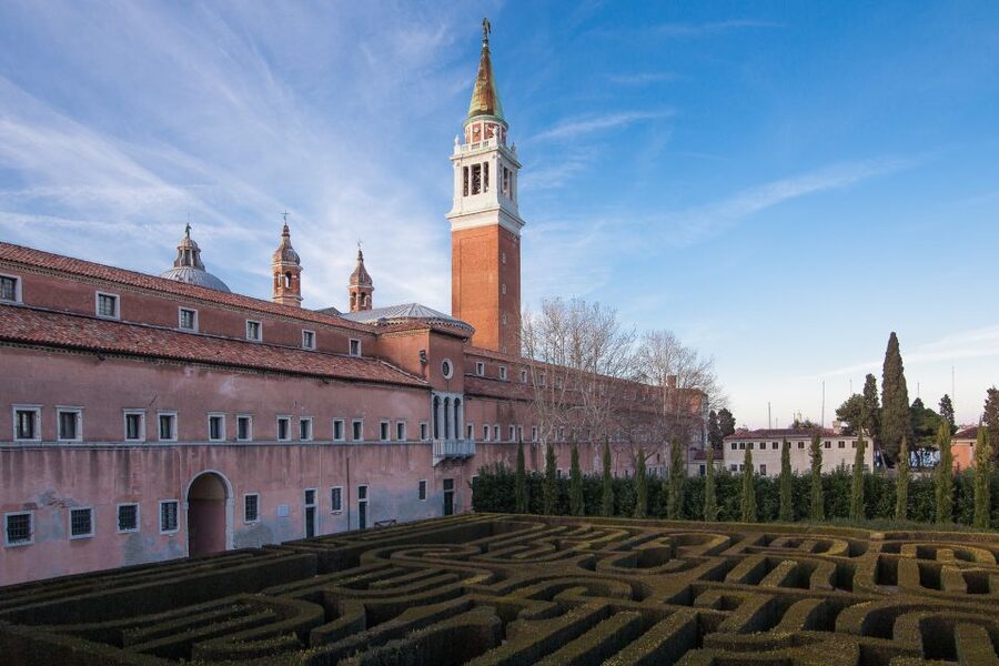 Venice: Borges Labyrinth Experience on San Giorgio Island - The New Manica Lunga: Benedictine dormitory turned library