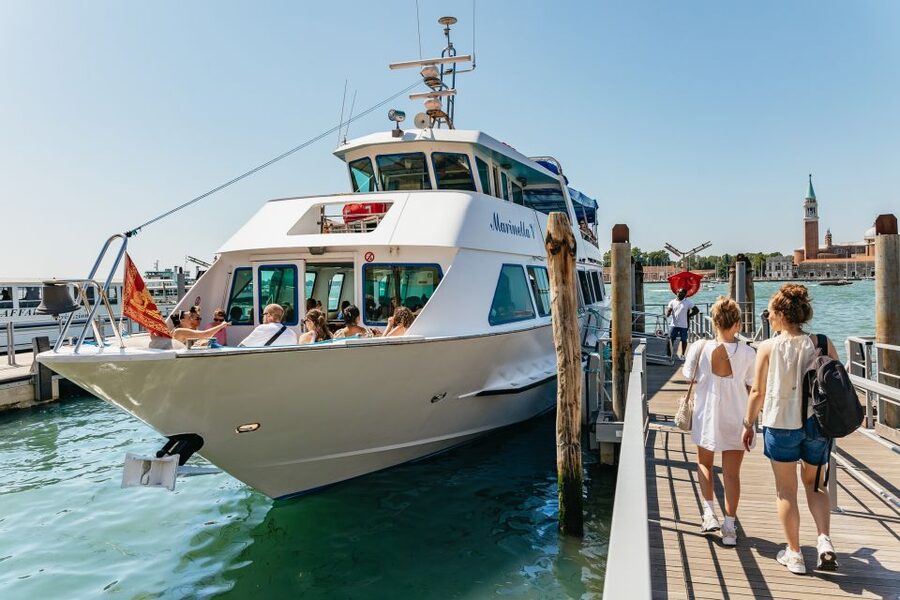 Venice: Burano, Torcello & Murano Boat Tour w/Glassblowing - Torcello: quiet landmarks, a short visit, and a bit of walking