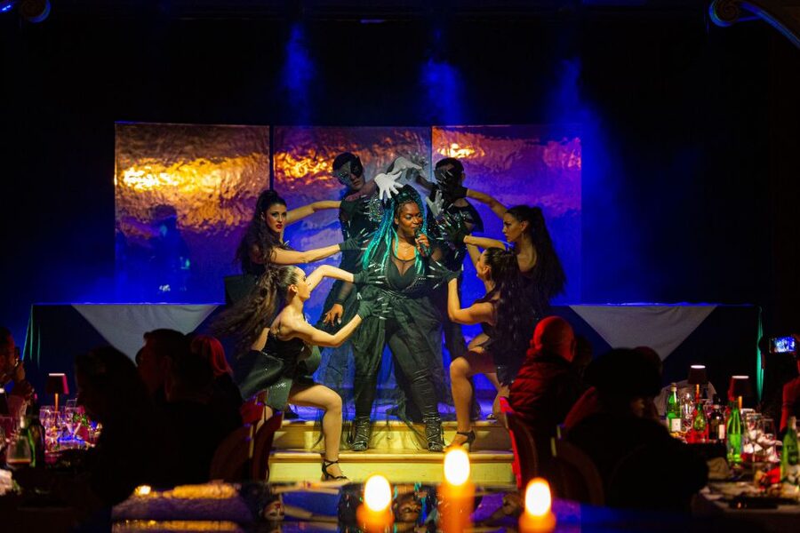 Venice: Cabaret Dinner Show - The 5-course gala dinner and wine, where the value is and where it can wobble