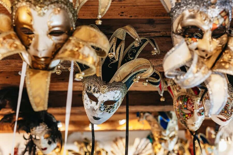 Venice: Carnival Mask Workshop - Paper-Mâché Tricks That Make the Mask Look Finished