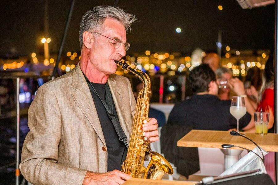 Venice: Catamaran Sunset Jazz Cruise with Aperitivo - From San Marco to the lagoon, the views make it worth it