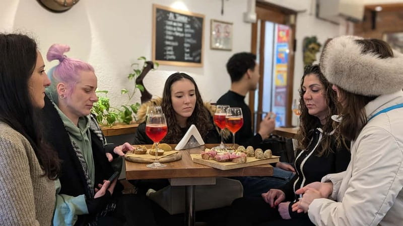 Venice: Cicchetti, Spritz, and Wine Tour in Ghetto Ebraico - What You’ll Taste: Sarde in Saor and Baccalà Mantecato