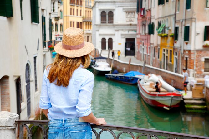 Venice Cicchetti, Spritz and Wine Tour with a Local Guide - Who Should Book This Venice Cicchetti Spritz and Wine Tour